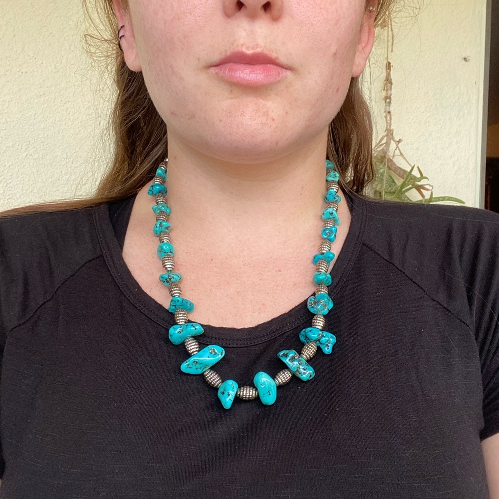 Turquoise and silver beaded necklace